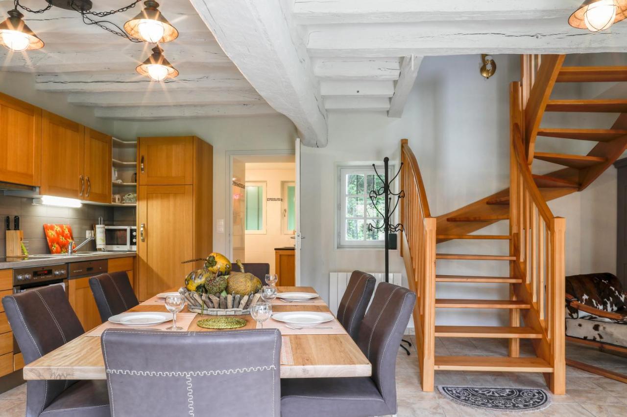 Country House - La Charbonniere Villa Continvoir ภายนอก รูปภาพ